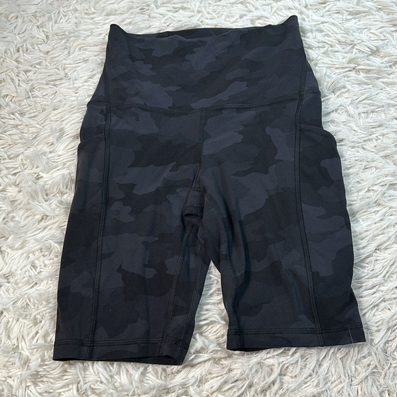 Lululemon Align High-Rise Short with Pockets 8" Heritage 365 Camo Deep Coal Mult - Picture 1 of 5